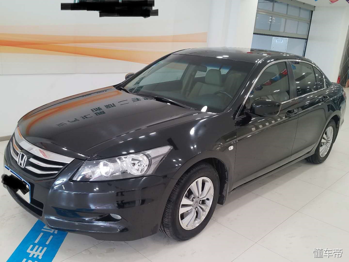 广本雅阁车视频,广本雅阁商务车