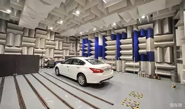 十代半雅阁绞牙避震舒适度,八代雅阁车长舒适度怎么样