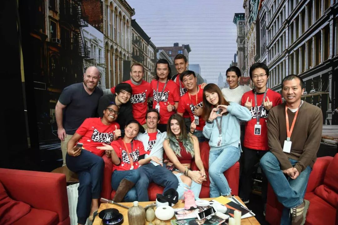 李宁外国网红,李宁品牌直播李宁带货