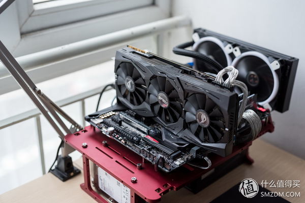 电影头号玩家里的大神都在用开放式主机，你还在用传统电脑？