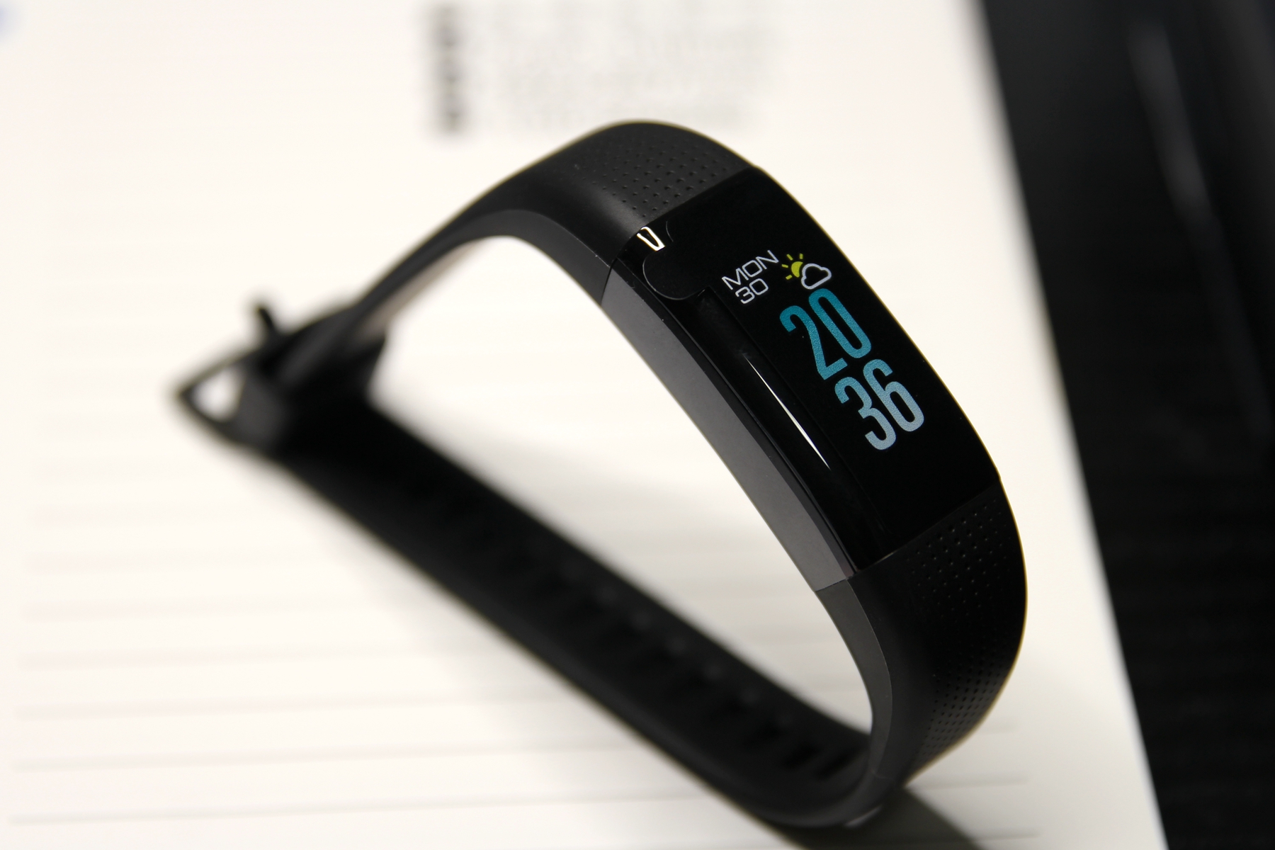 佳明智能手环怎么样,佳明手环对比评测