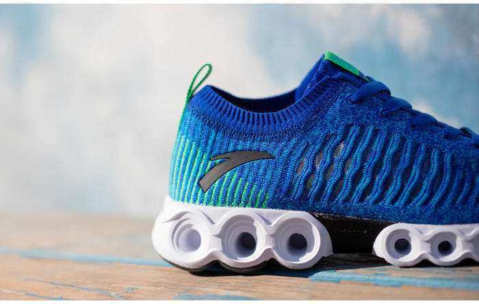 正常足弓买稳定性还是缓震型跑鞋,高足弓跑鞋选择缓震还是支撑