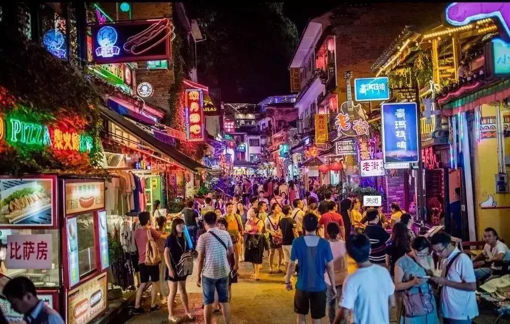 清明小长假去哪玩？国内美到炸的9条旅行线！我去第6条，你呢？