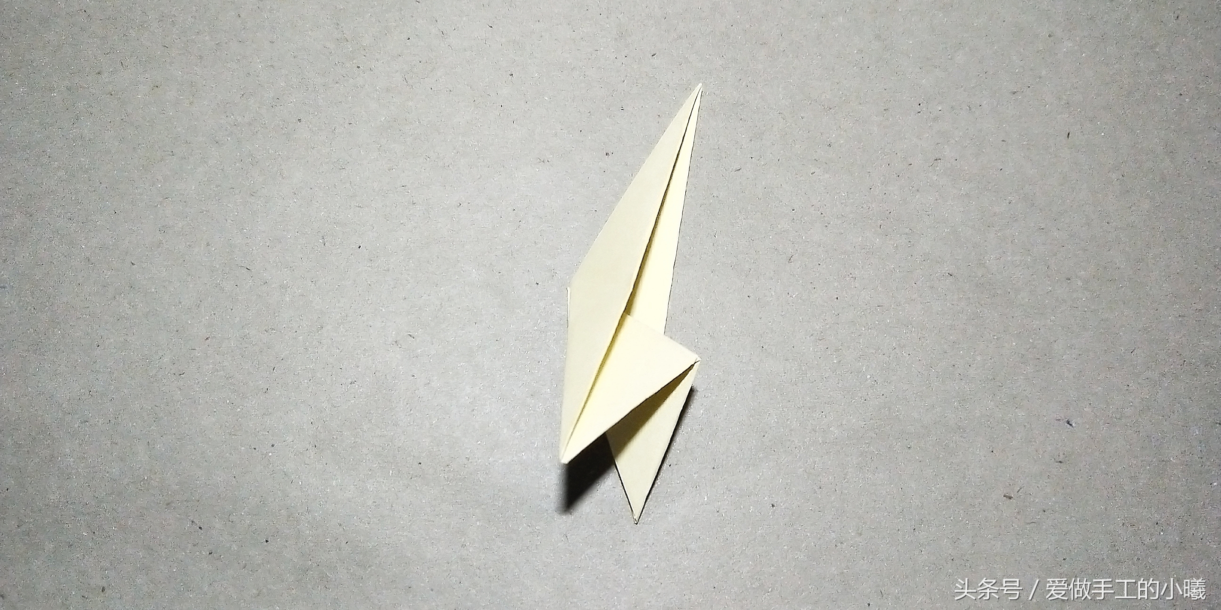 折纸玩具简单又好玩的飞镖,简单的飞镖折纸教程视频