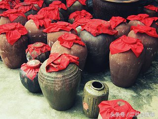 民间故事封坛酒,民间故事神奇的酒坛