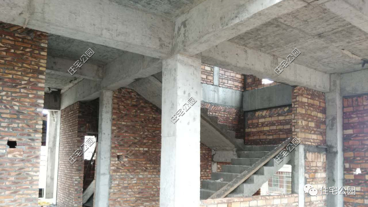 建房用c30还是c35混凝土好,农村建房楼板混凝土需要什么标号