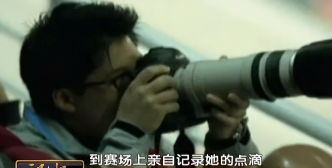 郭晶晶和霍启刚是门当户对吗,郭晶晶下嫁霍家谁说的