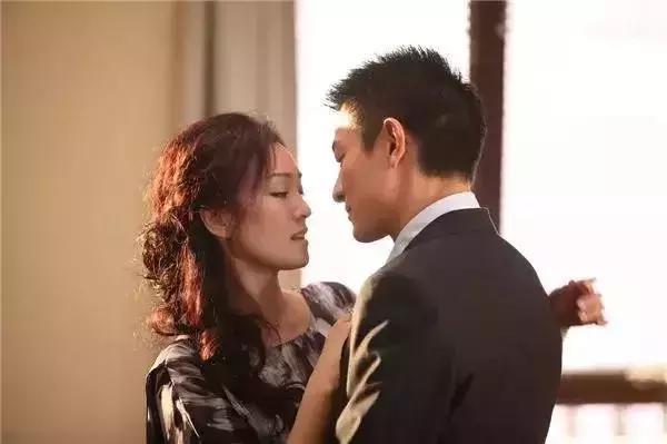 向华强砸儿子的电影,向华强刘德华巩俐合影