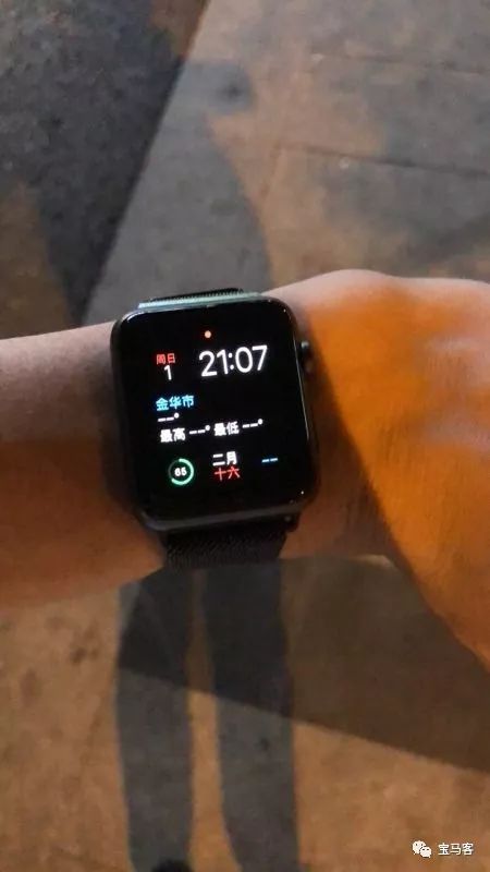 你以为开宝马的就只会戴劳力士吗？NONONO...