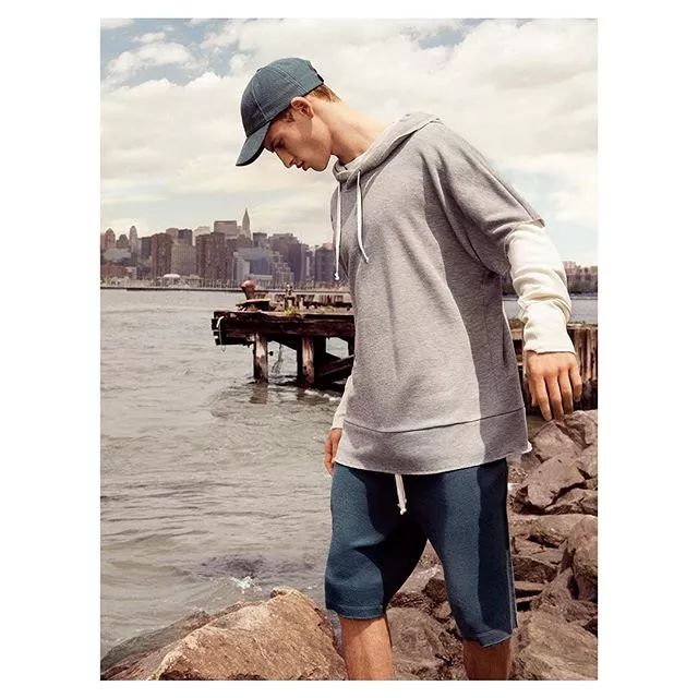 zara夏季男装搭配,zara男装的穿搭推荐