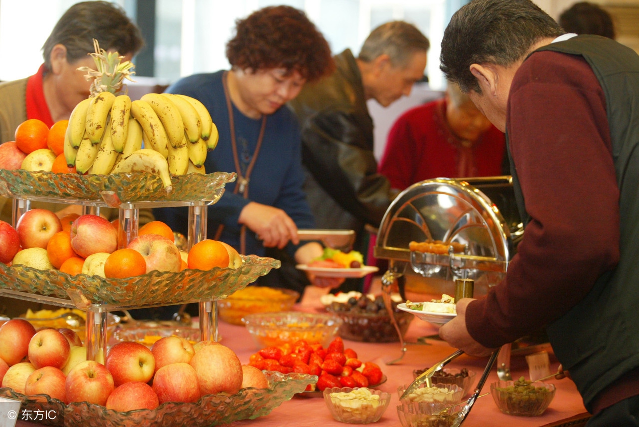 武汉最贵的七家自助餐厅,武汉市最贵的15家餐厅是