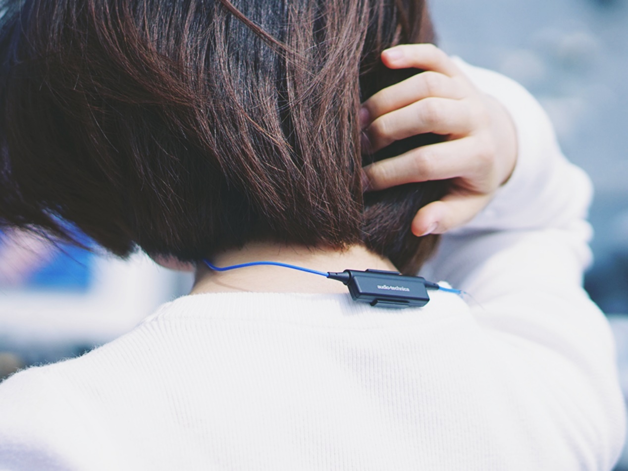 铁三角ckr35bt,铁三角sr5bt耳机评测