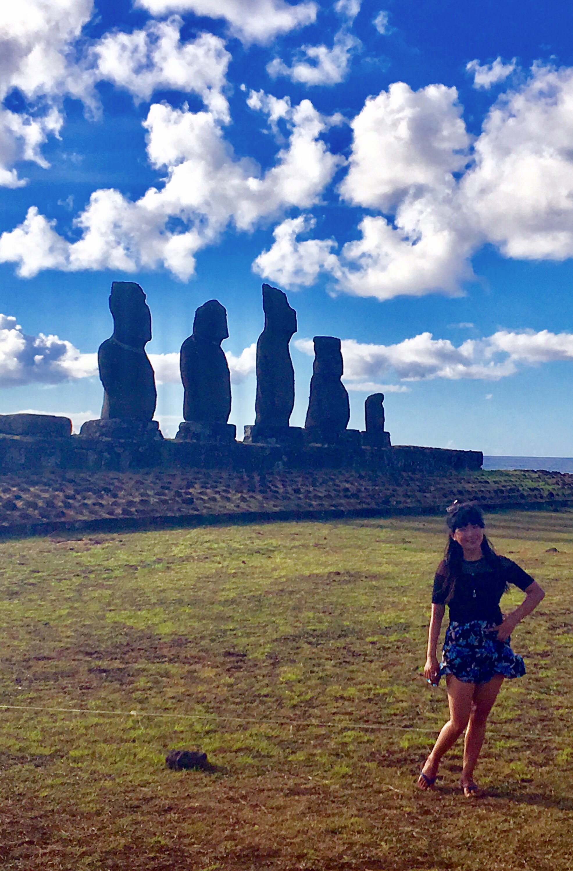广州00后女孩辞职环游世界,裸辞旅游环游世界