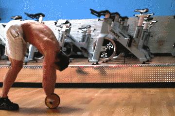 运动去双下巴赘肉神器,健身房哪些器材减蝴蝶袖