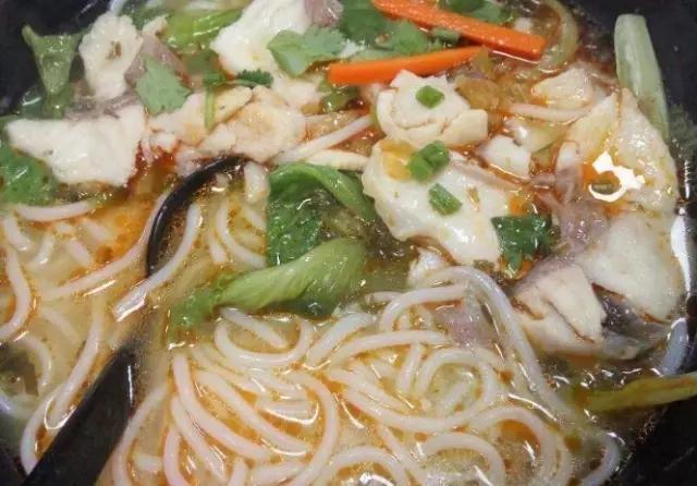 漳州十大必吃老字号,漳州紫泥跳跳鱼面线