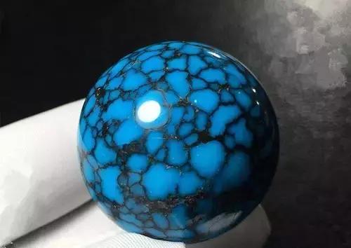 绿松石和乌兰花有什么区别,真正的乌兰花绿松石