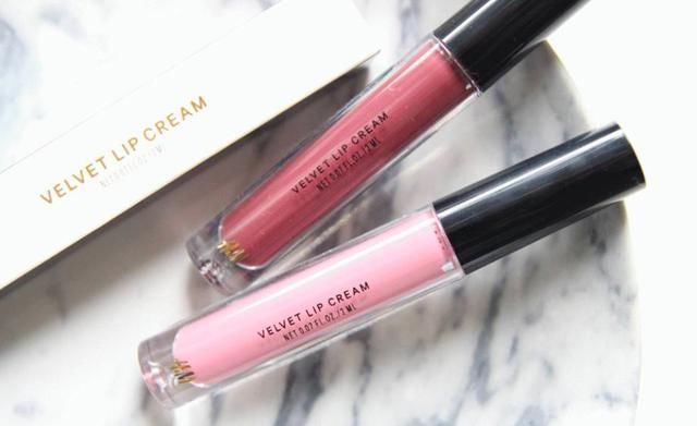 hm鍏ㄧ悆褰╁,hm褰╁