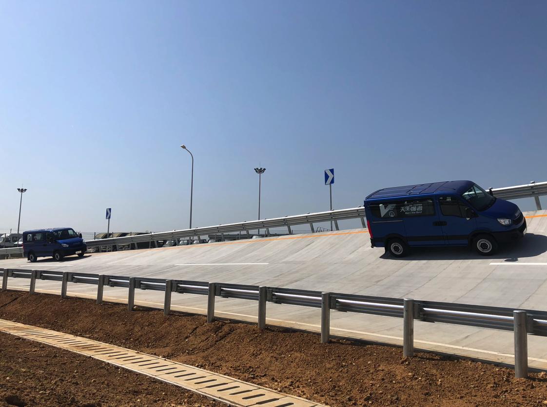 依维柯欧胜厢货国六价格,依维柯欧胜双排货车最新消息