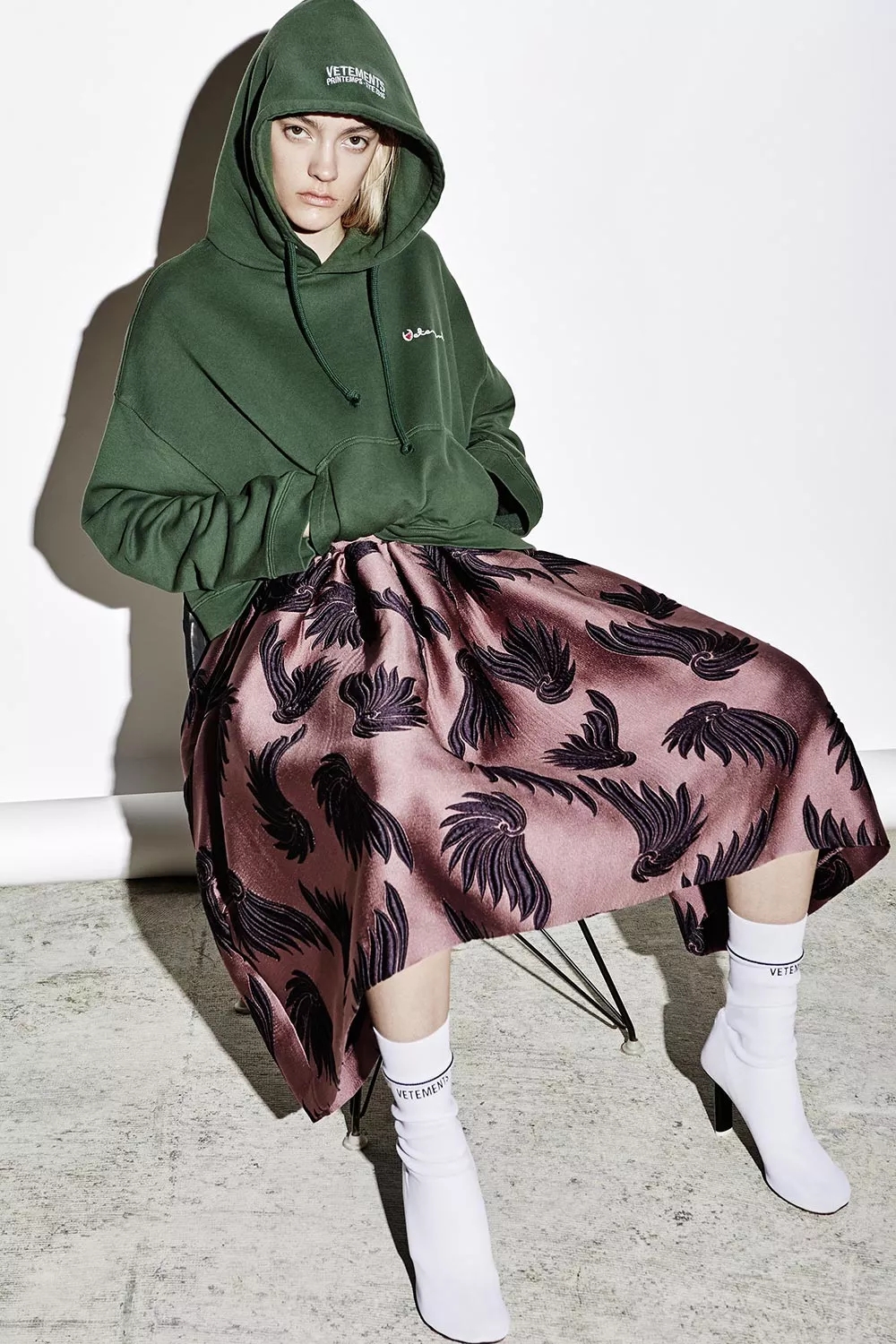 这些颜色的衣服,只要搭配好了就能美成天仙