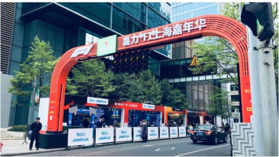 f1中国大奖赛轰鸣上赛场,f1中国大奖赛主题展来袭