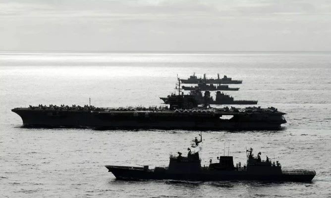 印度购买小鹰级航母,小鹰号航母为什么不卖给印度