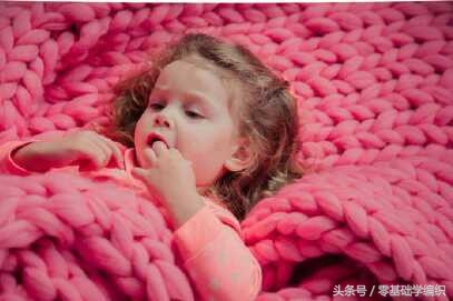 简单毛线手工编织围巾小熊,手工编织围巾教程冰岛毛线