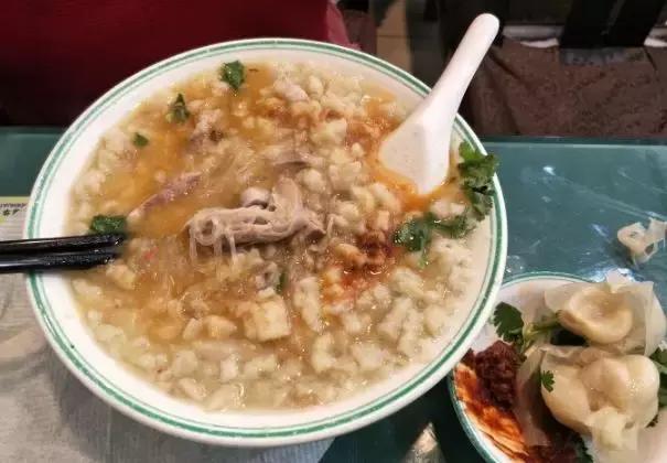 来北京必打卡的街簋街,北京簋街夜市