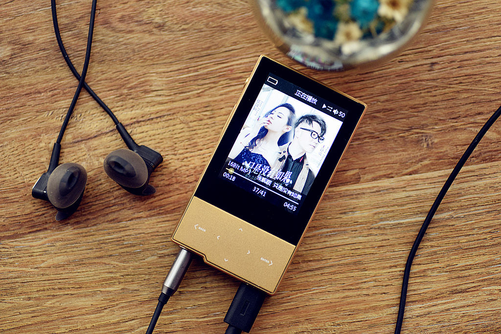 手机还真不能比，百元级HiFi*放播**器HidizsAP60体验