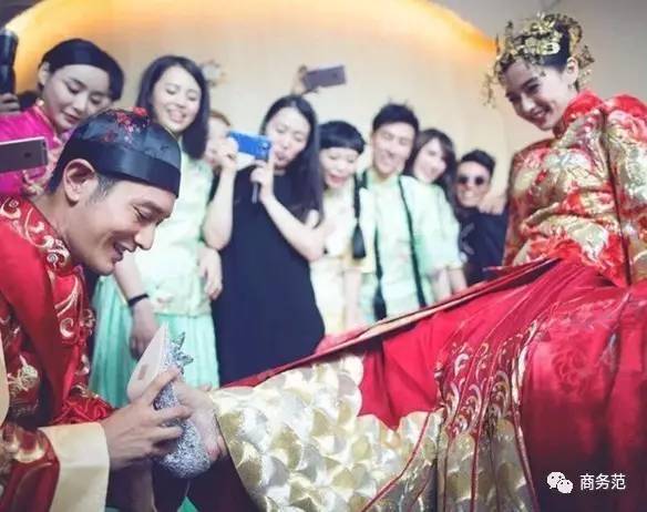 cl红底高跟鞋经典款多高,cl红底高跟鞋各个系列