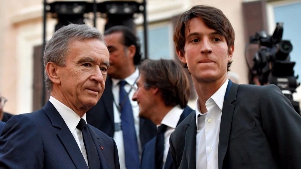 SupremexRIMOWA|这波Supreme行李箱的发售,利索的让人不习惯