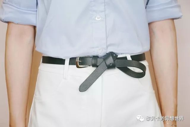 跆拳道白腰带的正确系法简单视频,带金属扣的腰带系法蝴蝶结慢动作