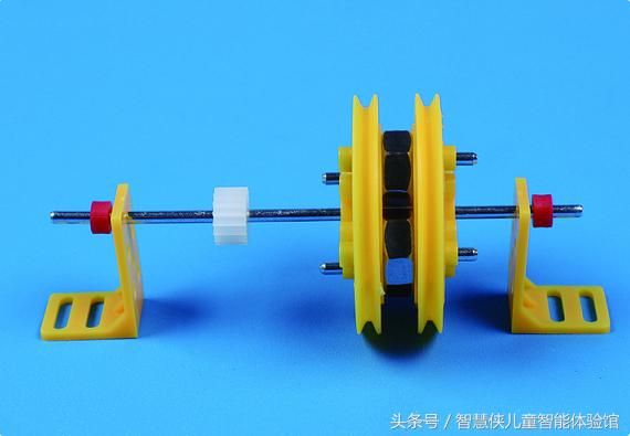 科技小制作做小车,科技小制作惯性小车