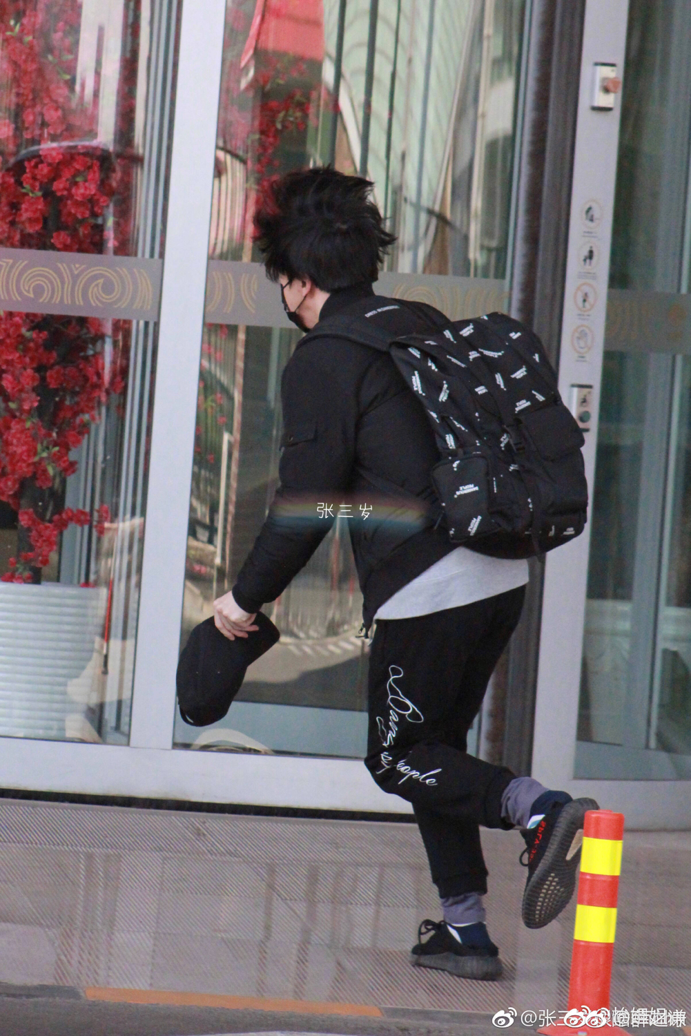 薛之谦声带发炎，雾化已无效，需针头注射治疗