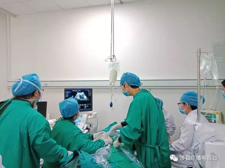 涉县医院成功实施首例超声介入“子宫肌瘤微波消融术”