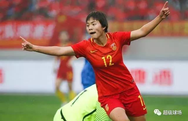 中国女足3-4不敌日本的原因,中国女足向球迷道歉