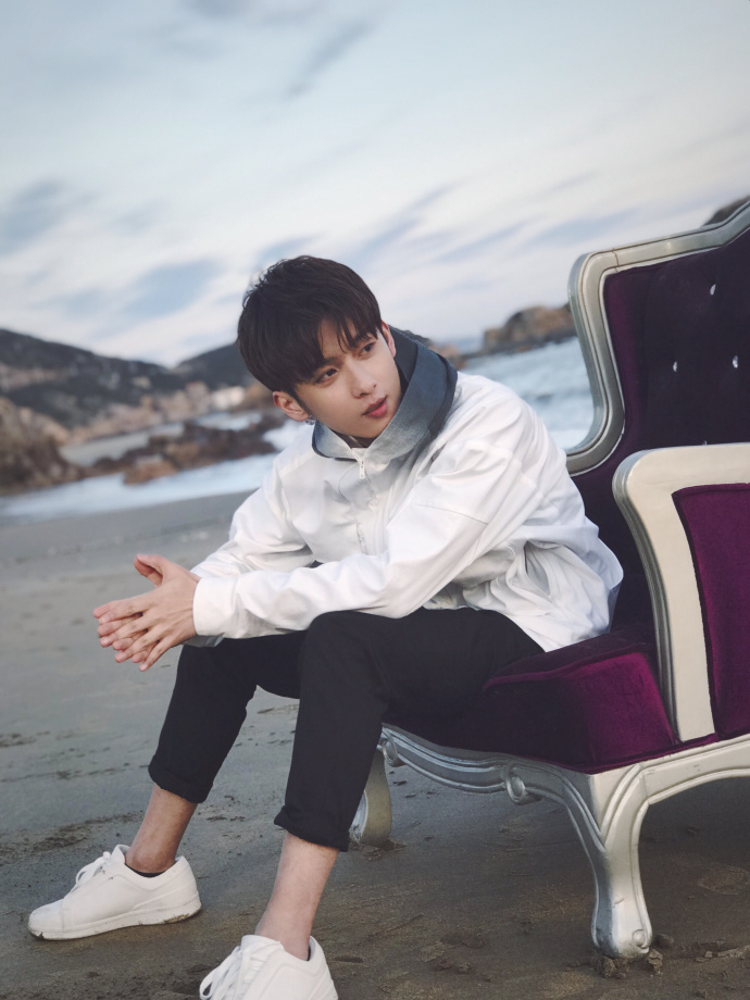 推荐三首有点冷门却很好听的歌第八期