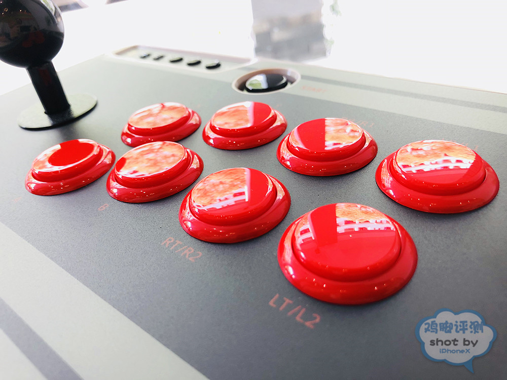 卖情怀抵不上填空白八位堂N30蓝牙街机摇杆评测