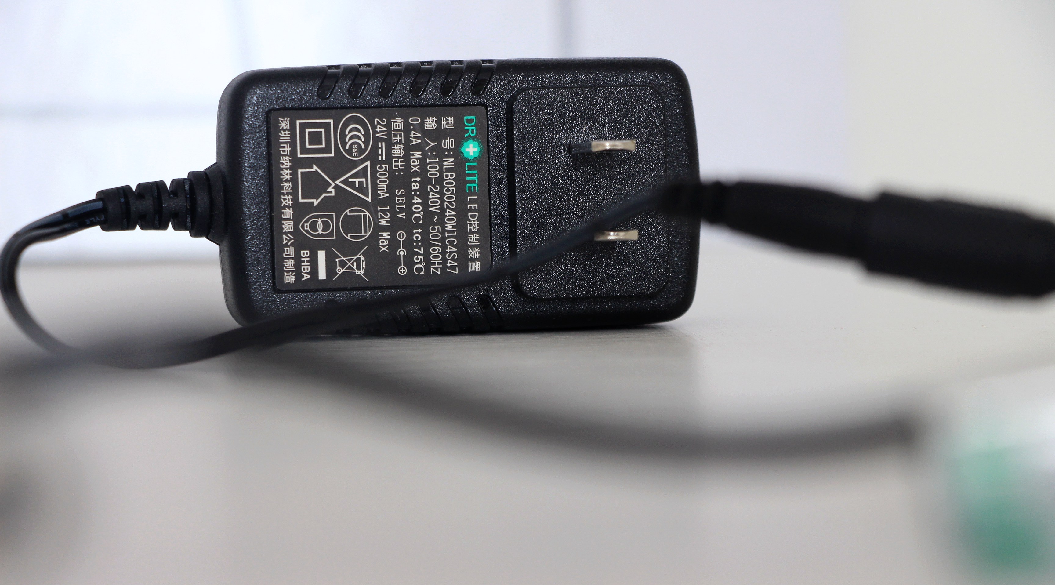 爱德华护眼灯灯泡效果好吗,爱德华医生护眼台灯非凡之光