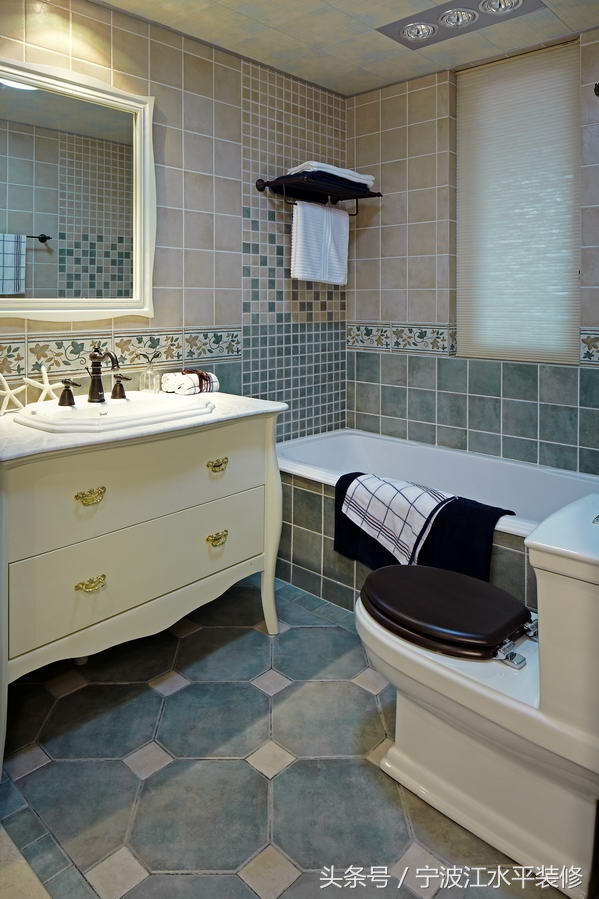 亚克力浴缸和铸铁浴缸比较,亚克力浴缸和铸铁浴缸哪个好