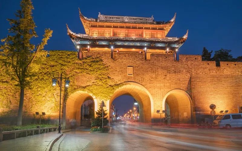 常熟虞山春色,春色莫辜负