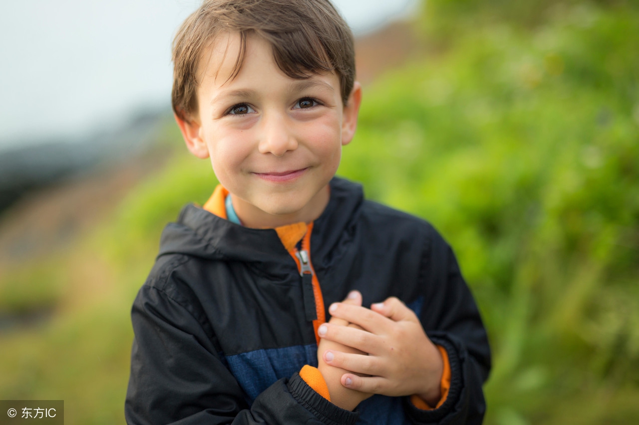 初二上册数学实数应用题大全,初中八年级下册数学平方根应用题