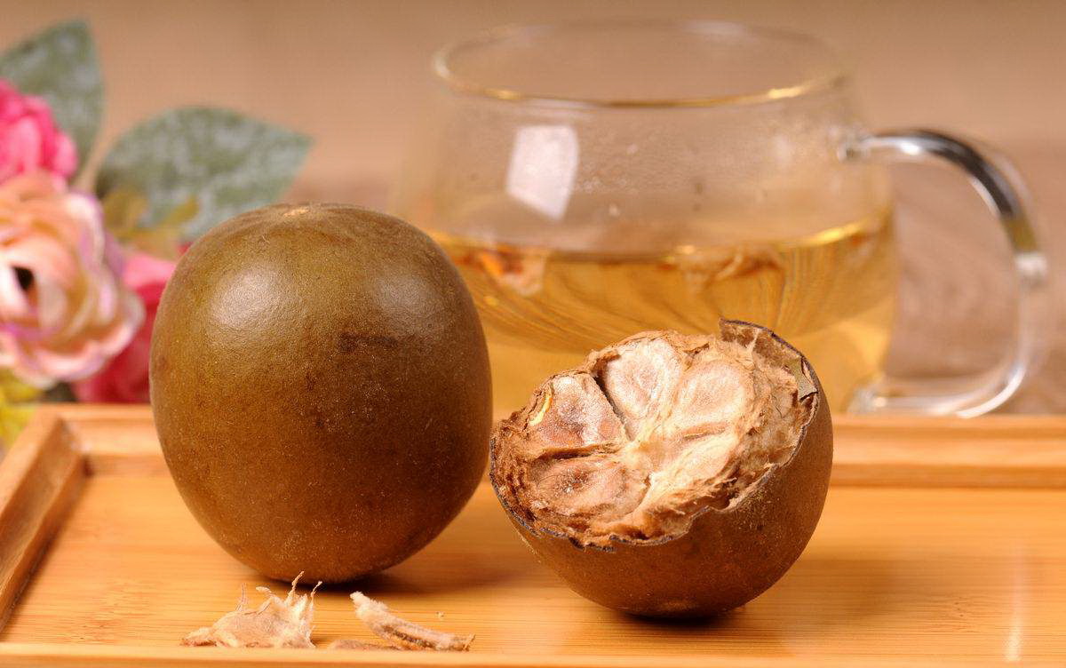 感冒了咽喉红肿吃什么药,儿童感冒咽喉肿痛怎么回事啊