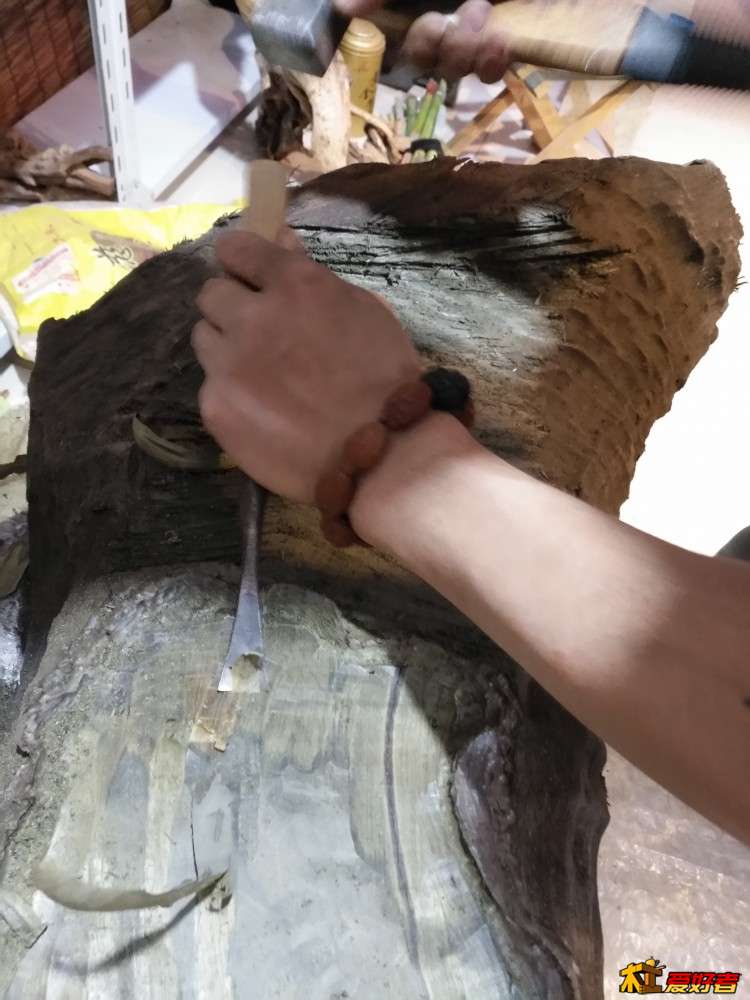 遵义金丝楠阴沉木茶台主人椅,金丝楠阴沉木自然造型茶台