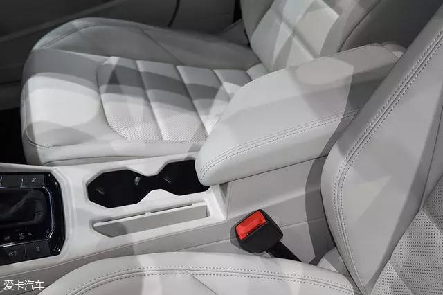 2018北京车展新车快评大众新朗逸,新款朗逸实车测评