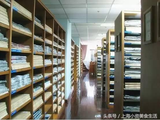 读书季让我们一起走进书香,读书环境优美的书店