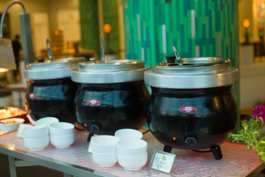 三亚哪家酒店的海滩烧烤好,三亚酒店推荐蜜月旅行