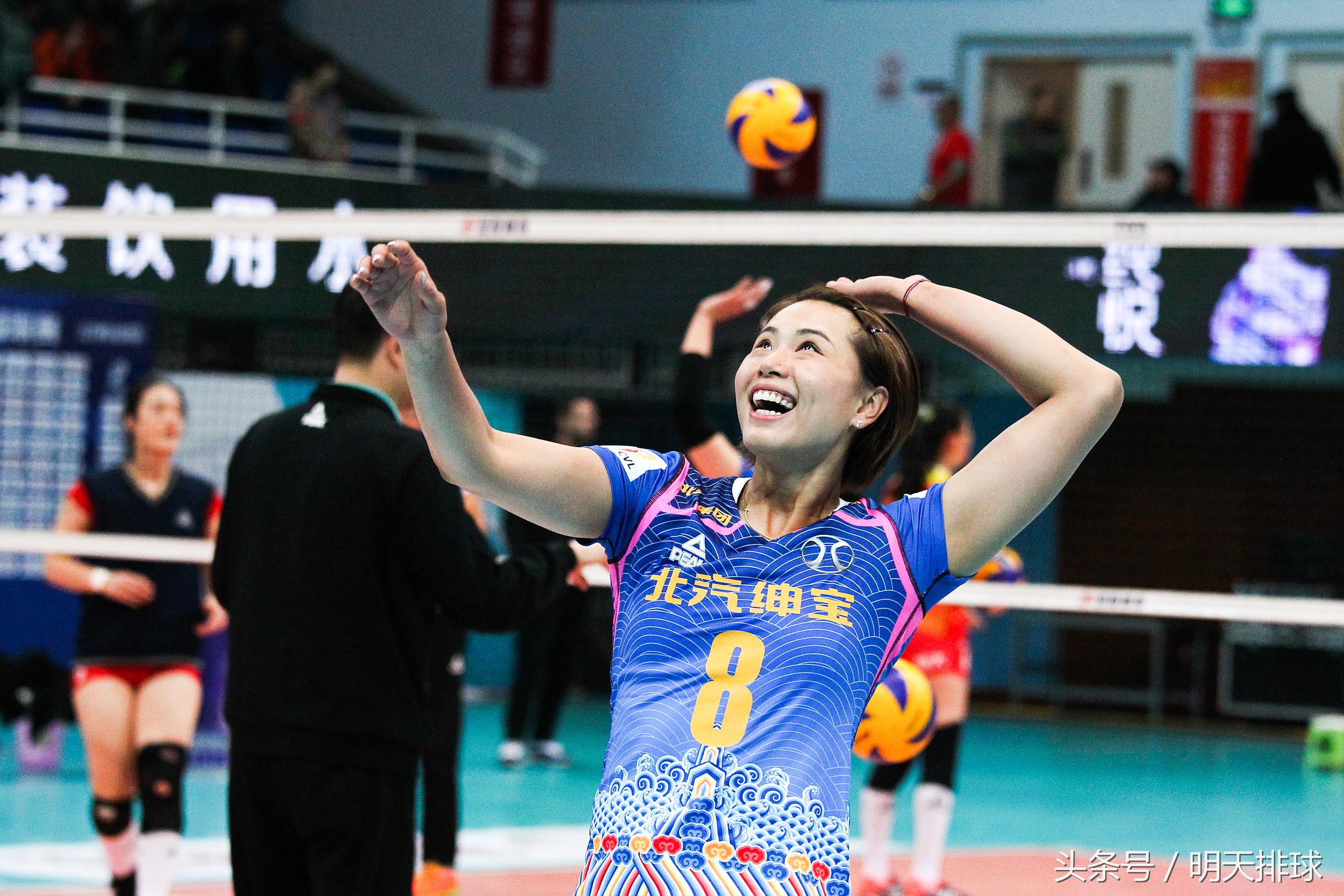 曾春蕾回归尽显老将风采,曾春蕾乘风破浪