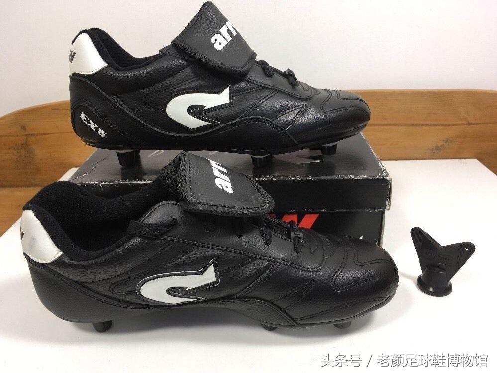 1994世界杯足球鞋回顾视频,2010世界杯足球鞋款式