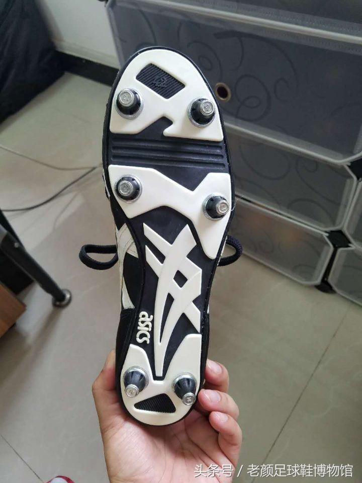 1970年世界杯足球鞋,2006世界杯猎鹰足球鞋