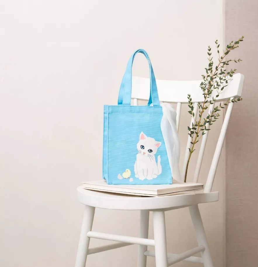 星巴克联名雀巢咖啡机,星巴克联名雀巢咖啡店